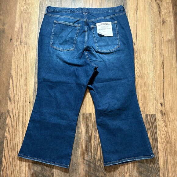 Good Legs Crop Mini Boot Jeans Women's Plus size 28-32 in Indigo New W/out Tags! - Picture 6 of 7